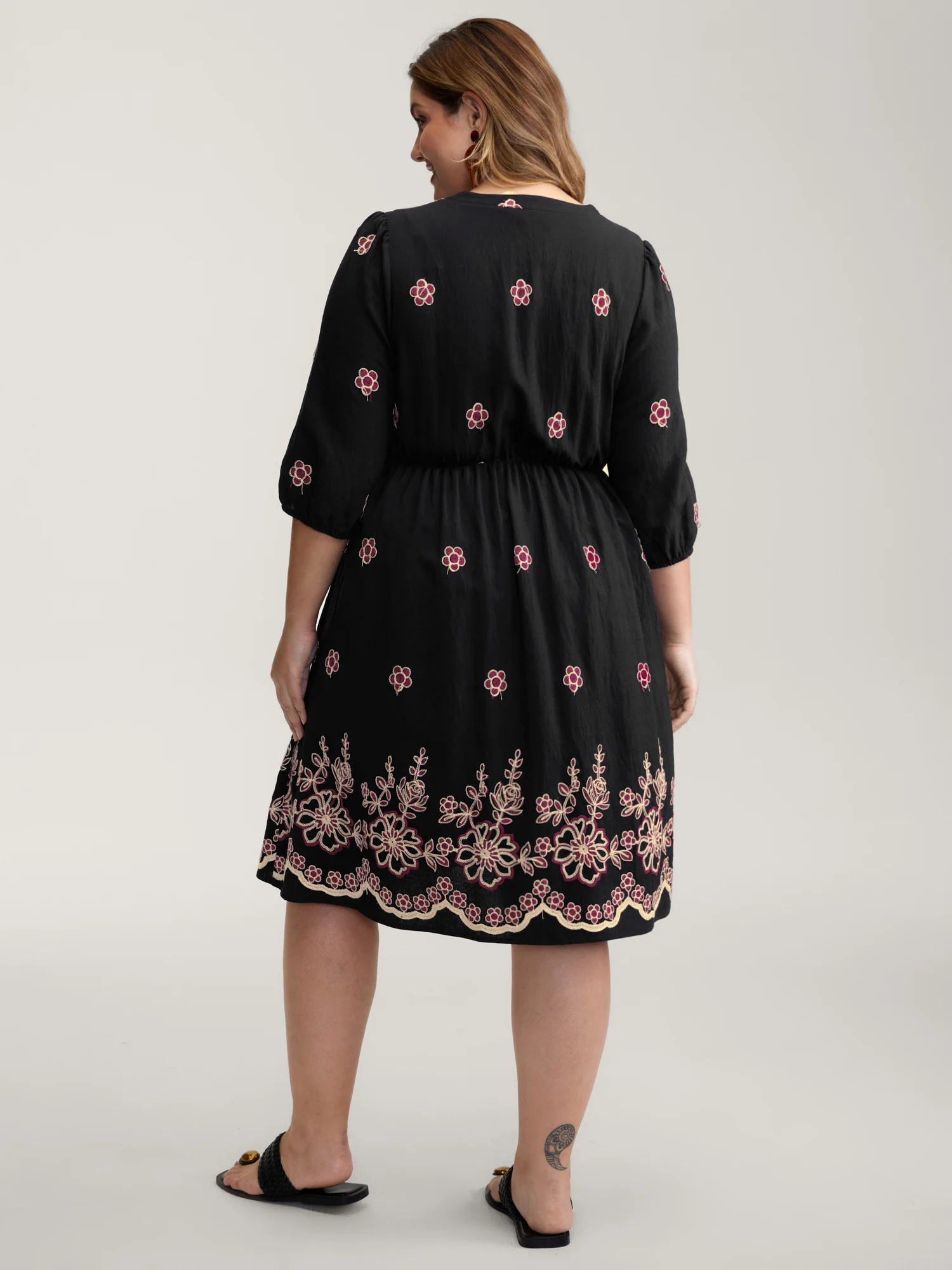 Floral Embroidery Notched Collar Knee-Length Dress - Image 4