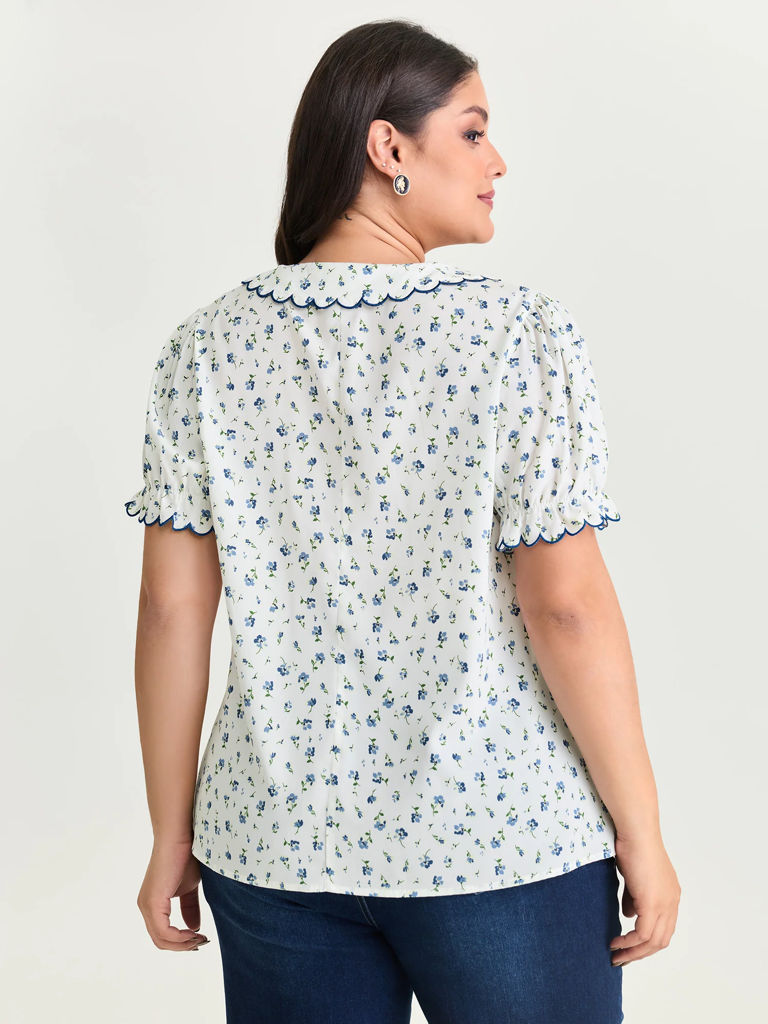 Floral Embroidery Pleated Button-Front Blouse - Image 4