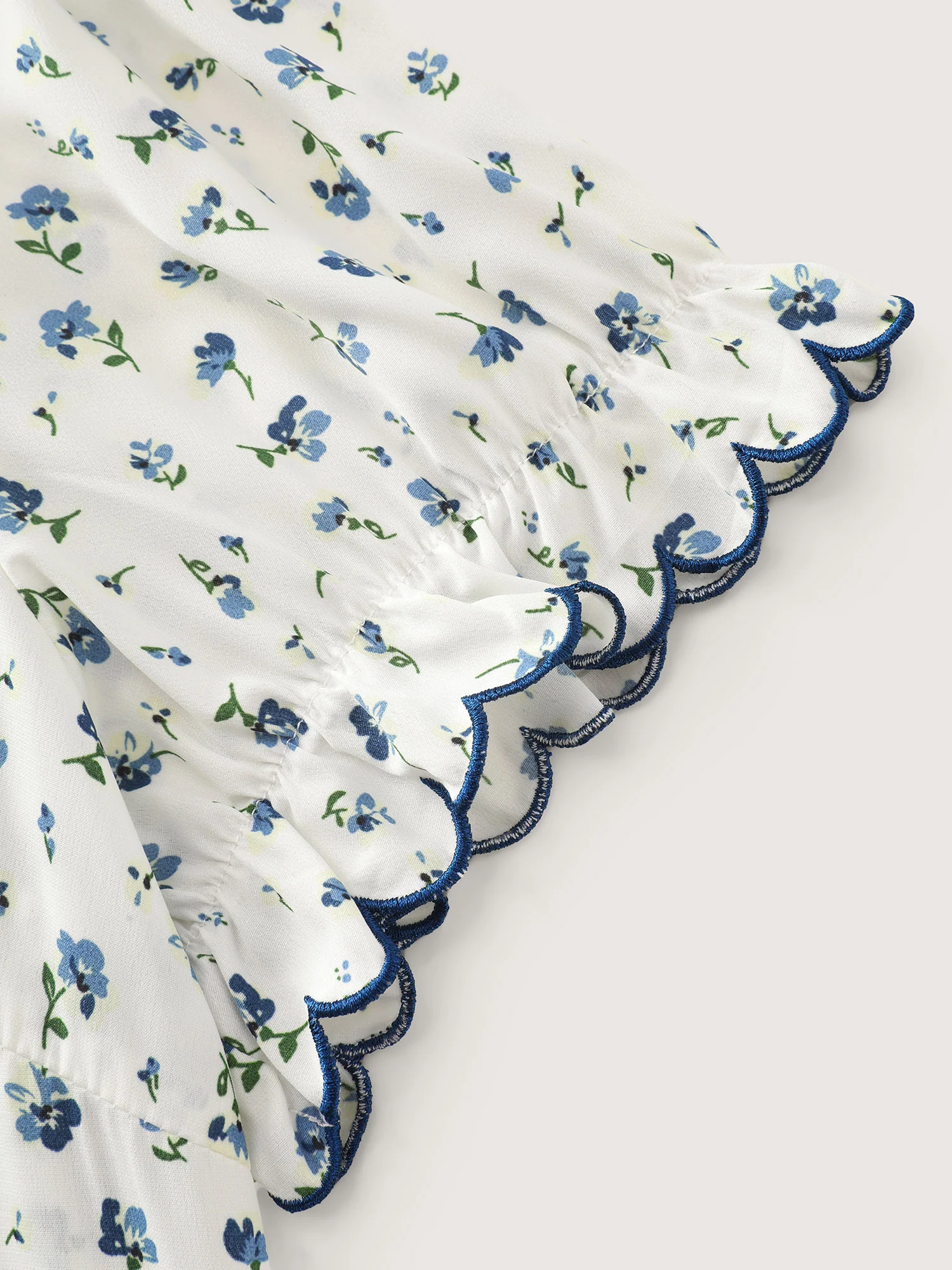Floral Embroidery Pleated Button-Front Blouse - Image 5