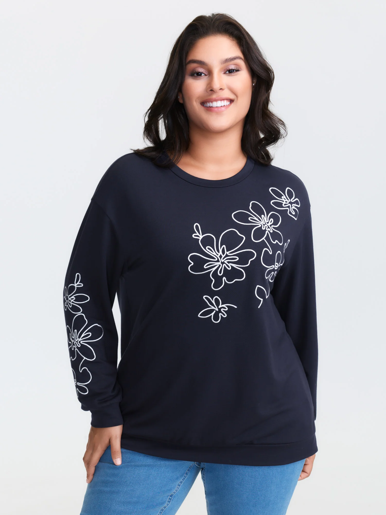 Floral Embroidery Print Relaxed Fit Sweatshirt - Image 8
