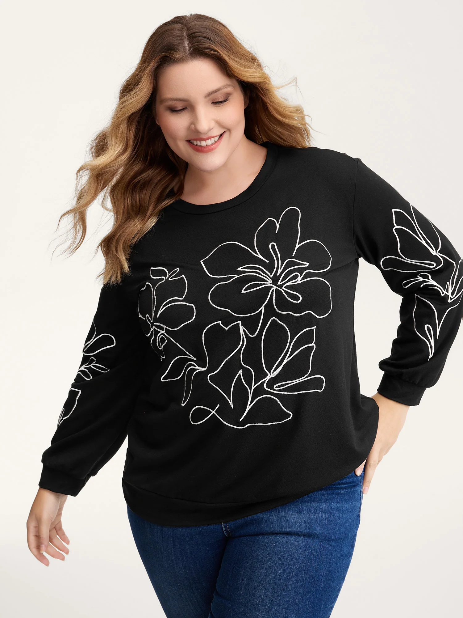Floral Embroidery Relaxed Fit Sweatshirt - Image 2