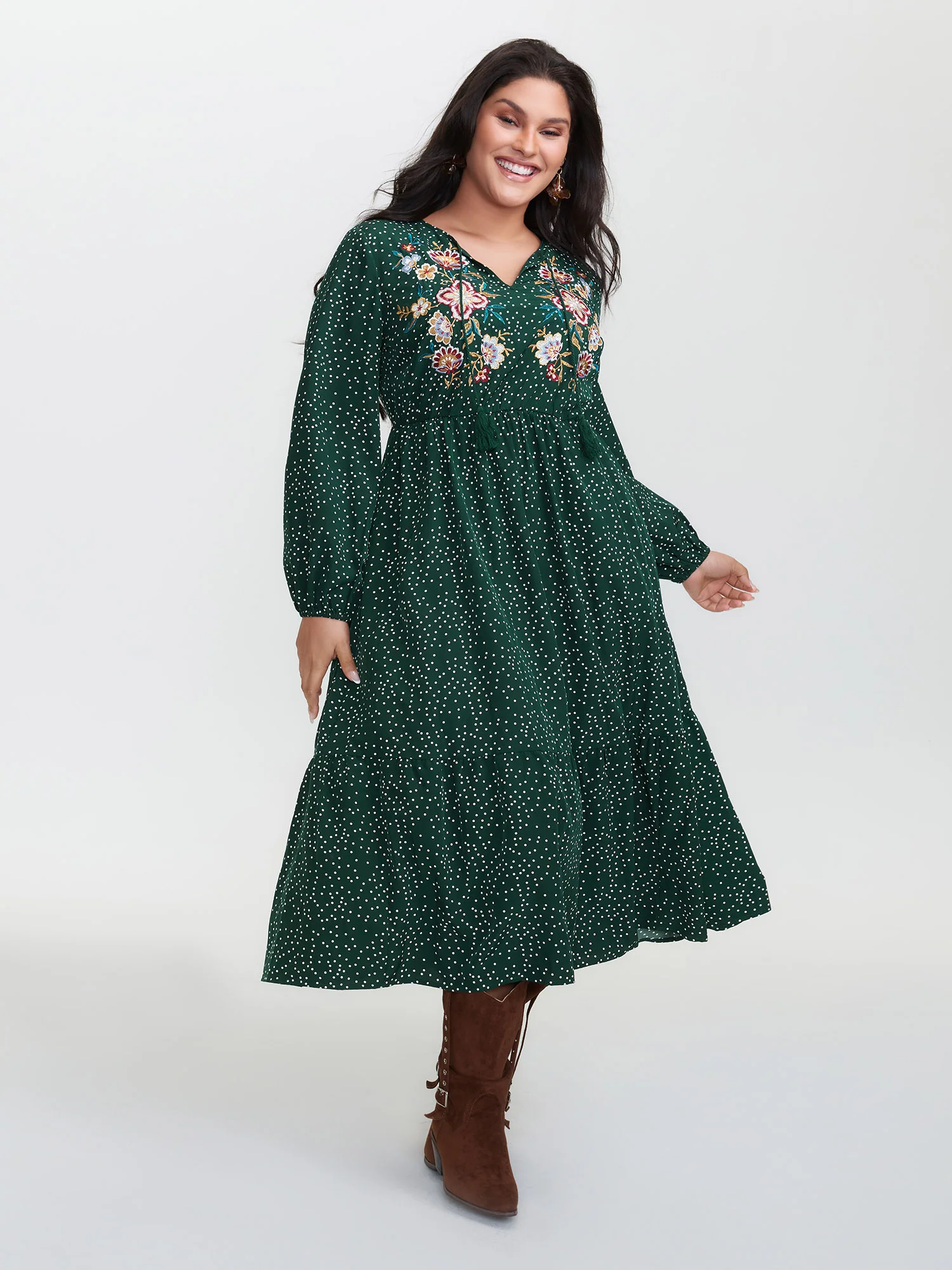 Floral Embroidery Tassels Maxi Dress - Image 3