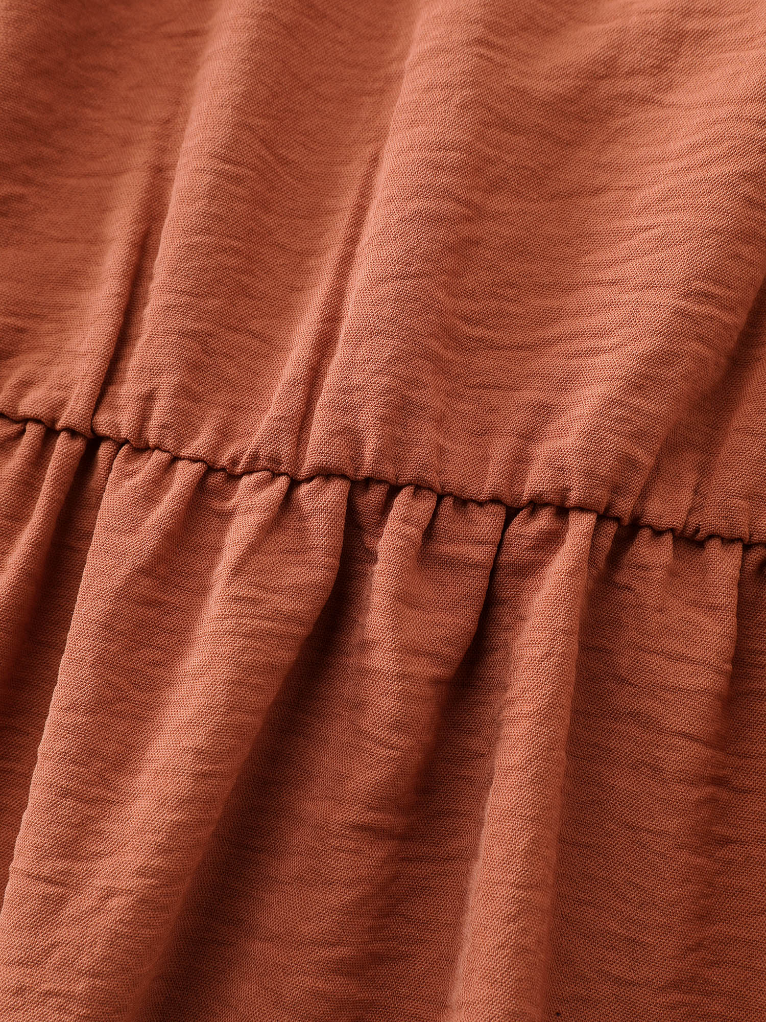 Floral Embroidery V-Neck Pleated T-Shirt - Image 6