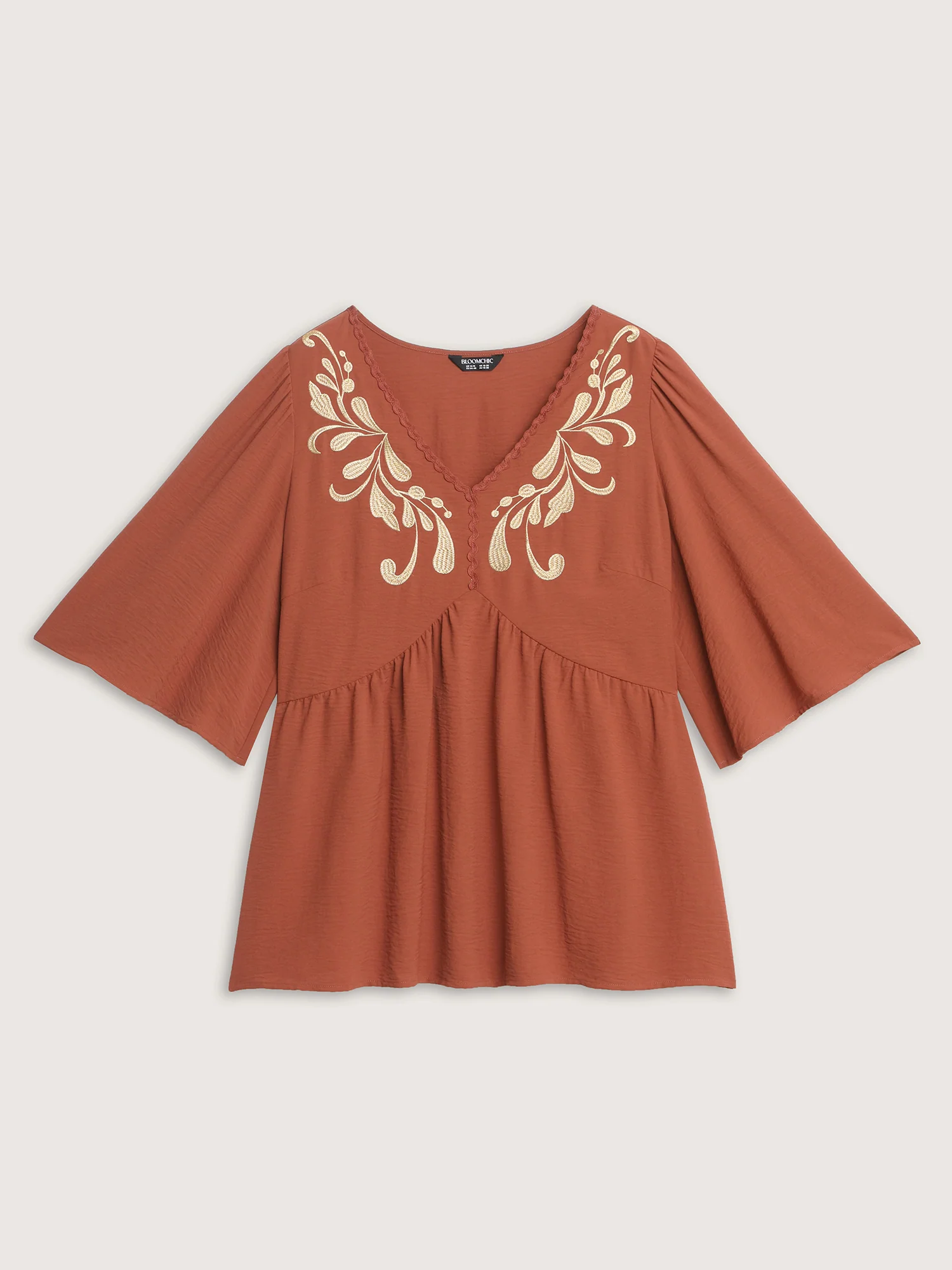 Floral Embroidery V-Neck Pleated T-Shirt - Image 7