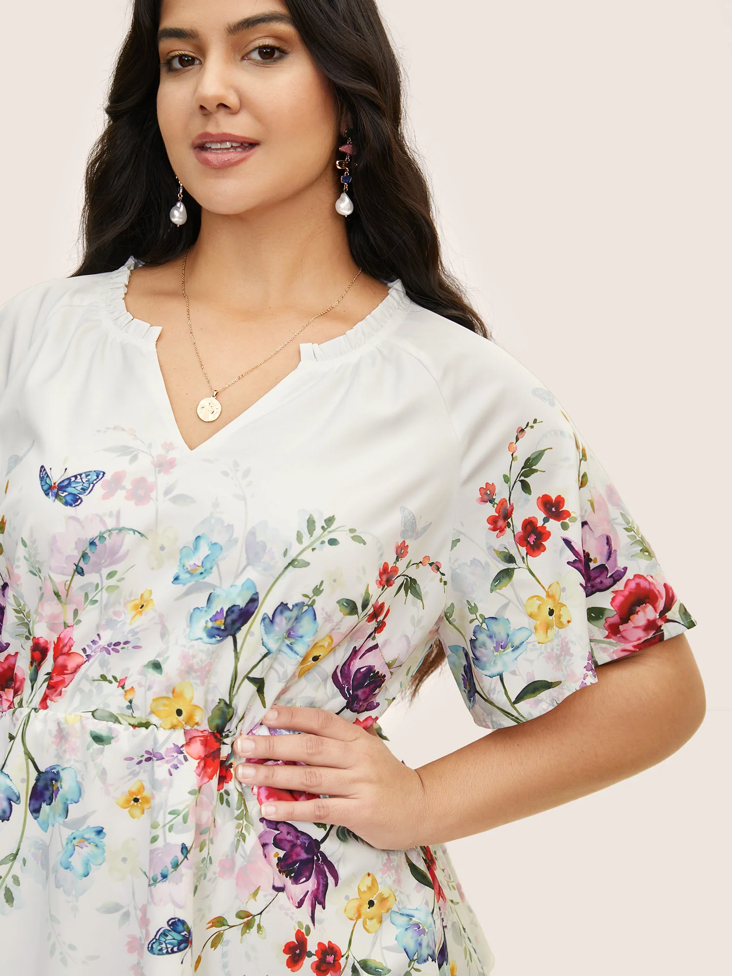 Floral Flat Collar With V Notch Frill Trim Blouse - Image 4