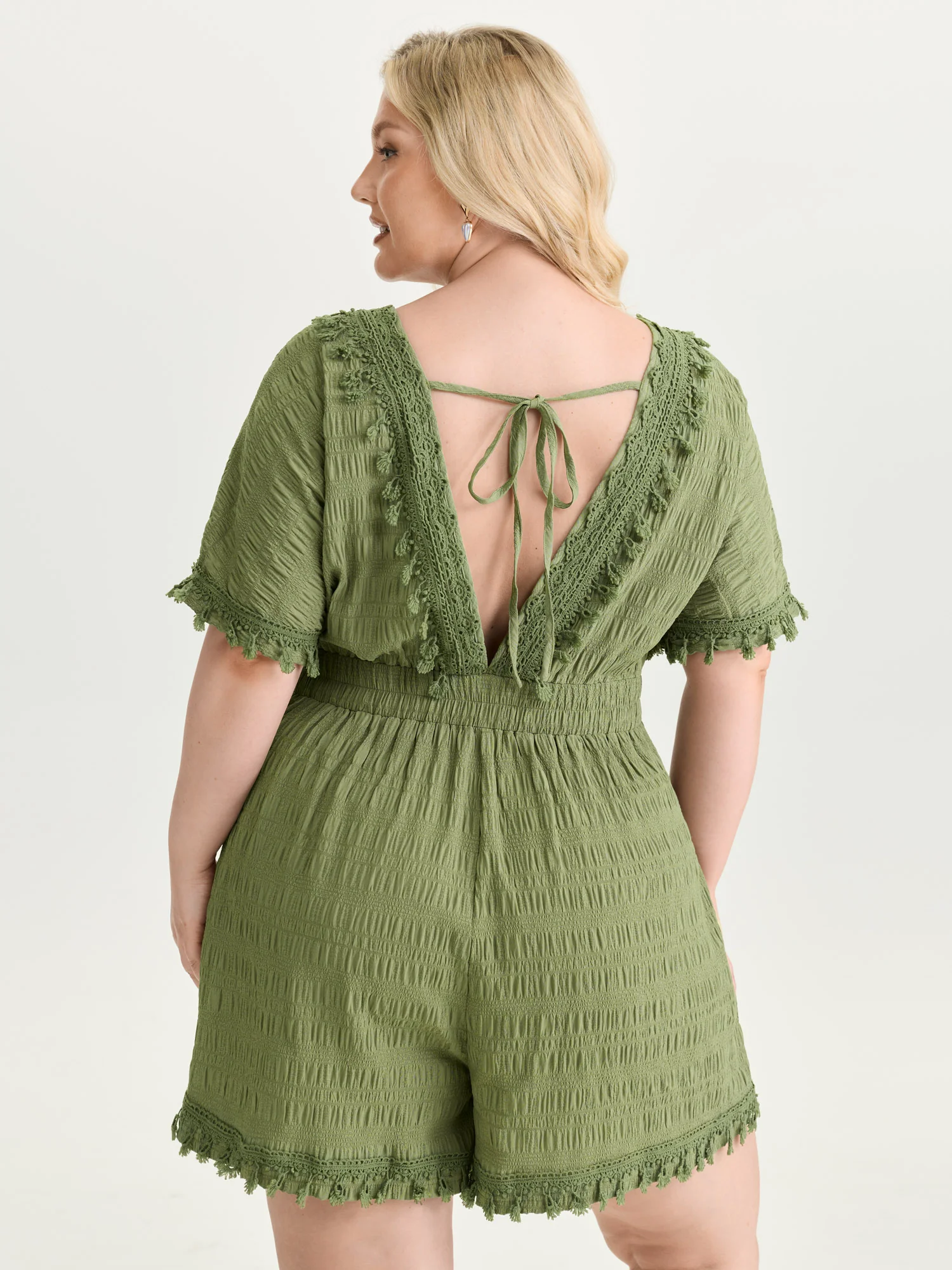 Floral Fringe Lace Neckline Romper - Image 4