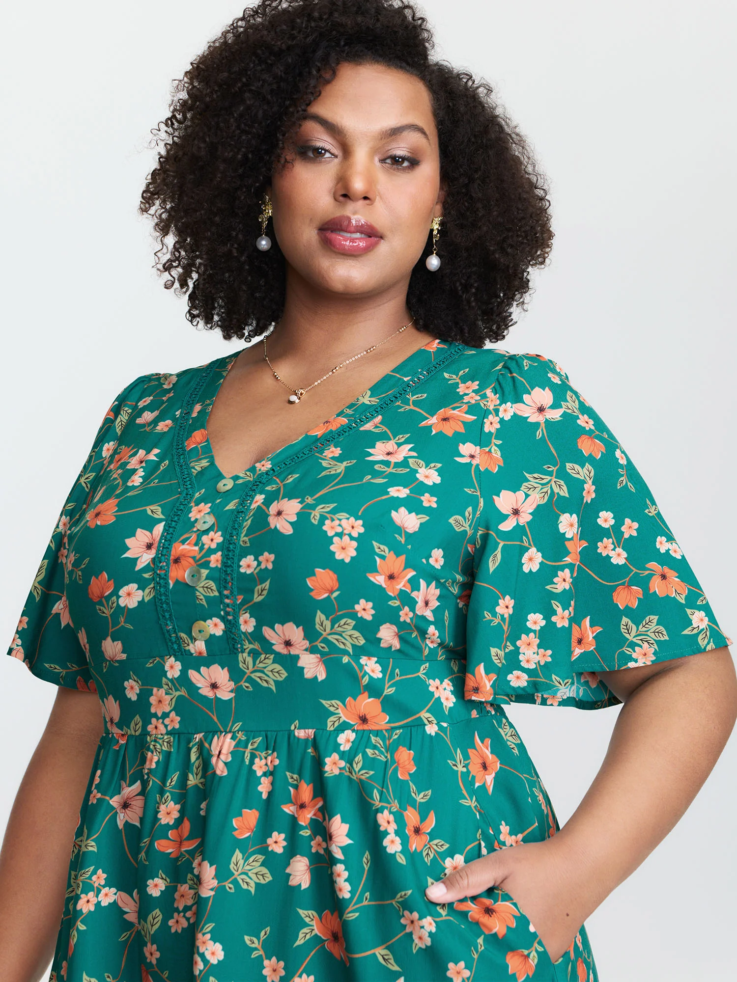 Floral Fun Lace Trim Shirred Midi Dress - Image 2