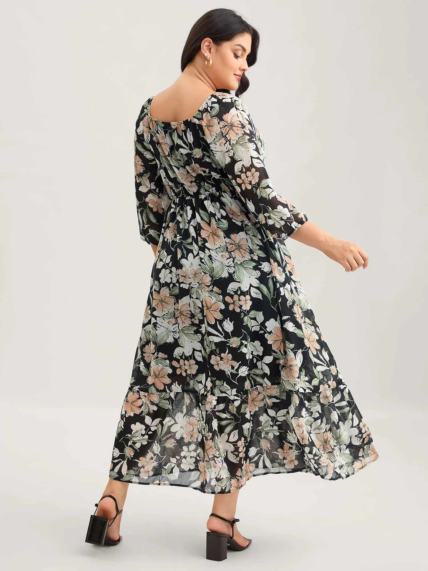 Floral Heart Neckline Woven Ribbon Gathered Dress - Image 4