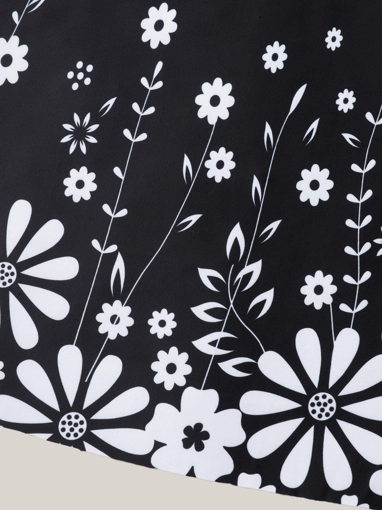 Floral Hem Pockets Pleated Swim Bottoms - Image 6