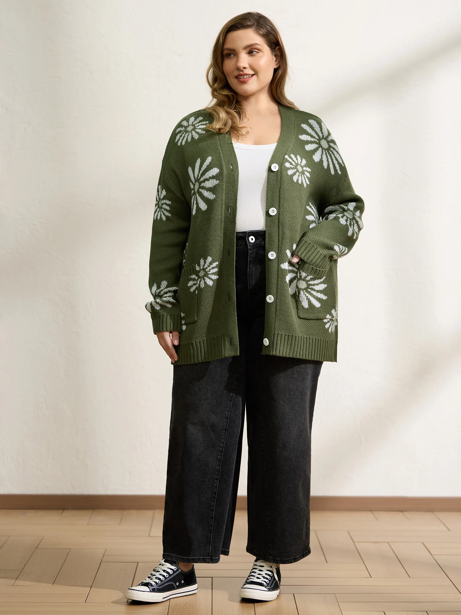Floral Jacquard Button Pockets Knit Cardigan - Image 4