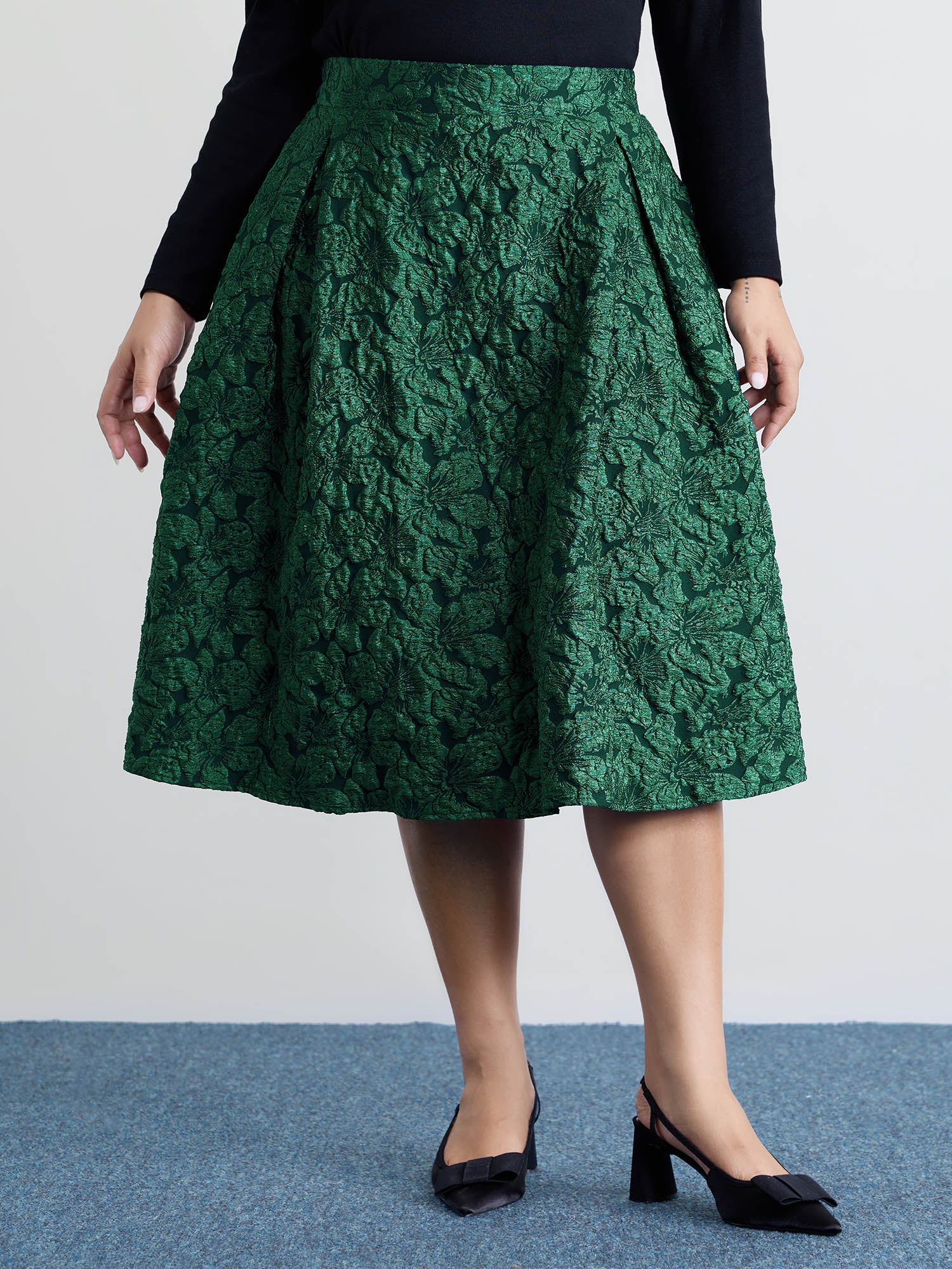 Floral Jacquard Pleated Midi Skirt - Image 2
