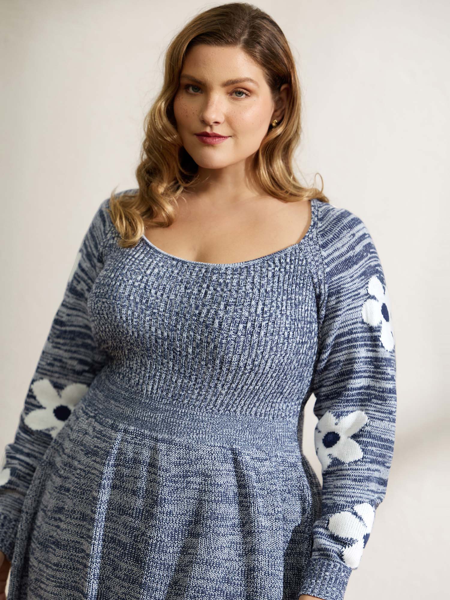 Floral Jacquard Print Mixed Yarn Knit Midi Dress - Image 2