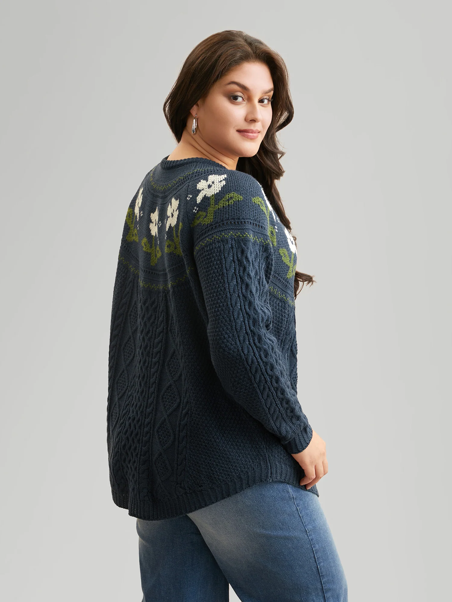 Floral Jacquard Raglan Sleeve Pullover - Image 5