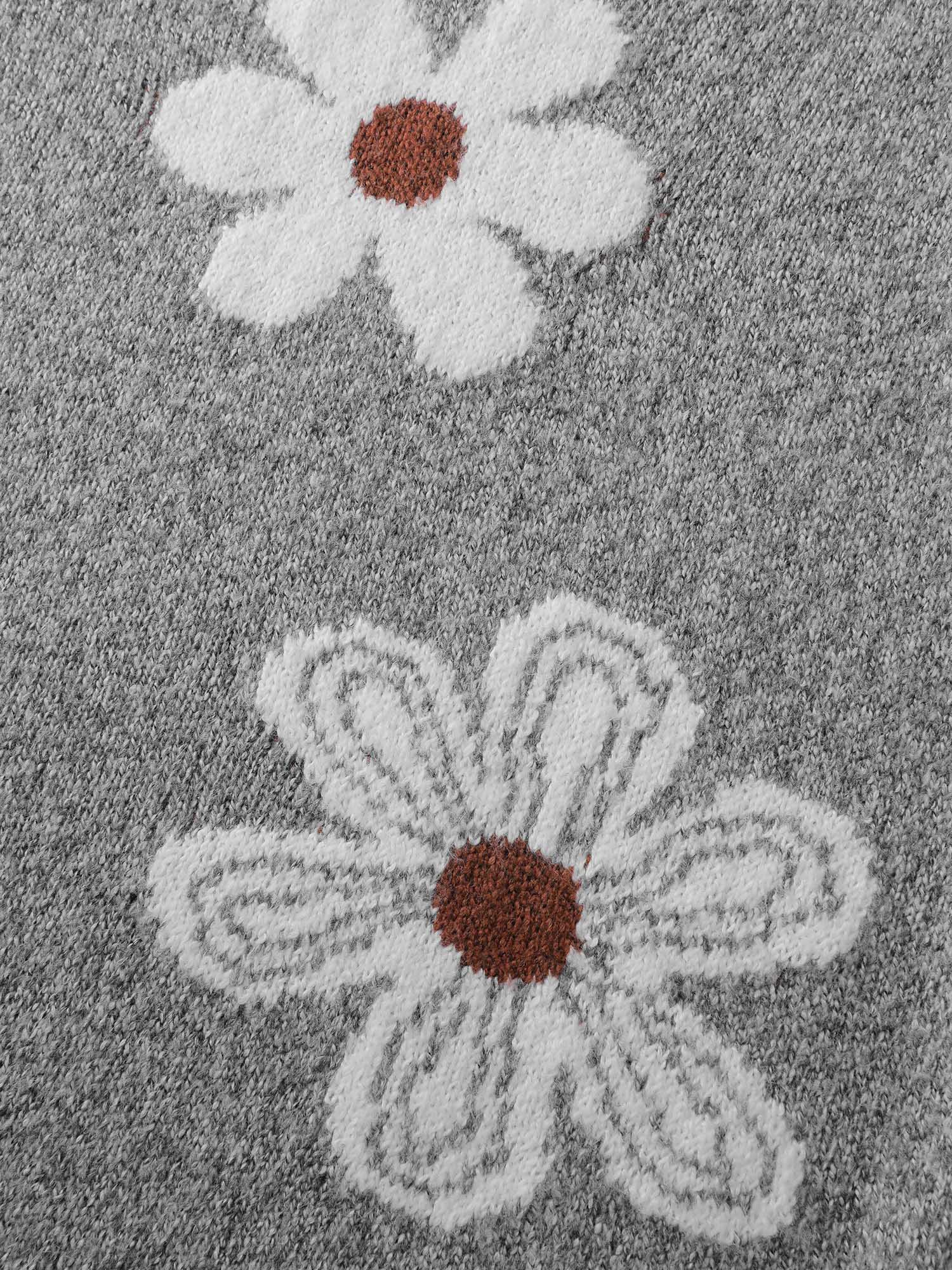 Floral Jacquard Wavy Edge Pullover - Image 5