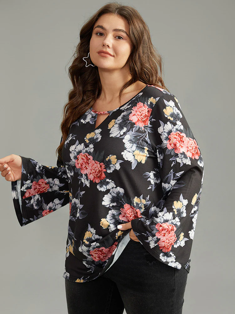 Floral Keyhole Ruffle Sleeve T-shirt - Image 3