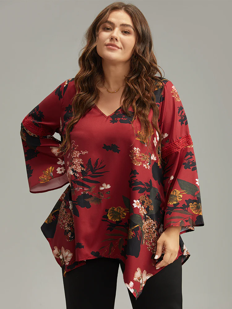 Floral Lace Panel V Neck Hanky Hem Blouse