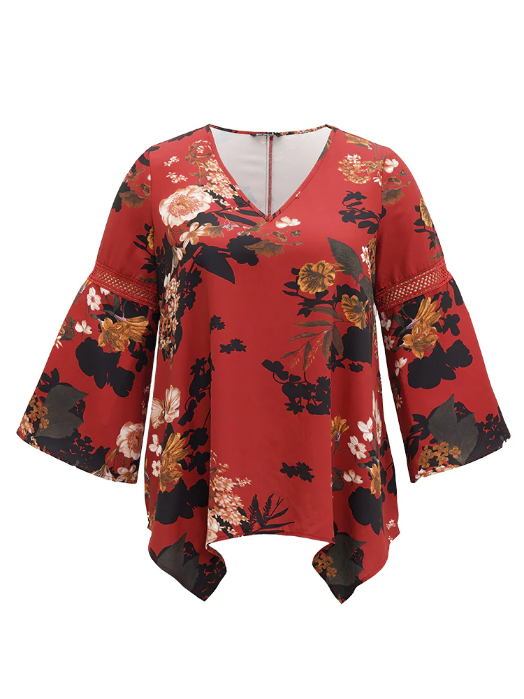 Floral Lace Panel V Neck Hanky Hem Blouse - Image 8