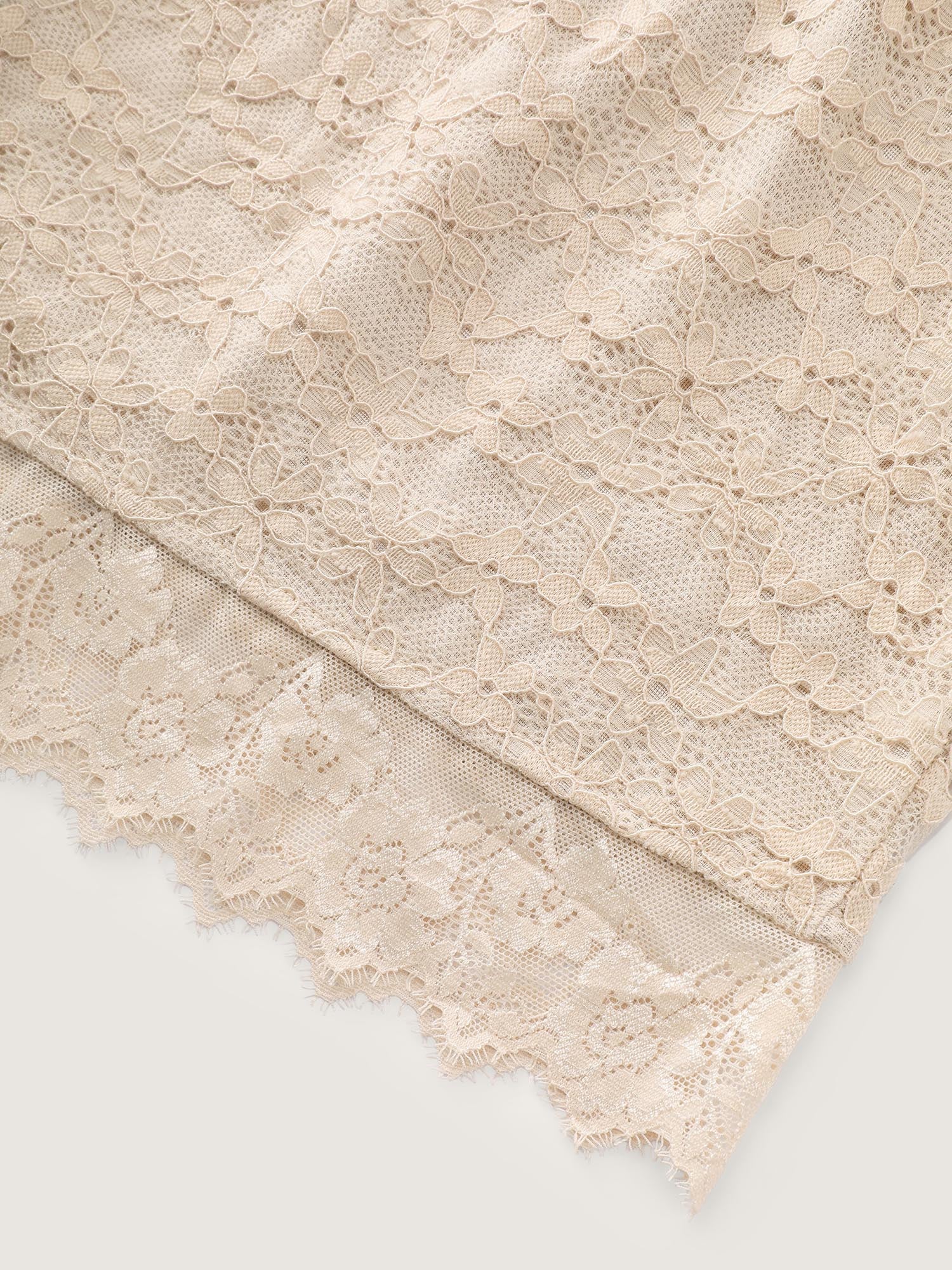 Floral Lace Stretchy Lounge Set - Image 12