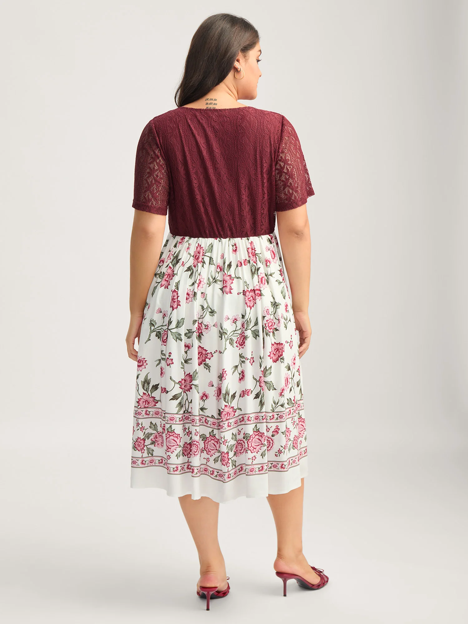 Floral Lace Stretchy Waist Contrast Midi Dress - Image 4
