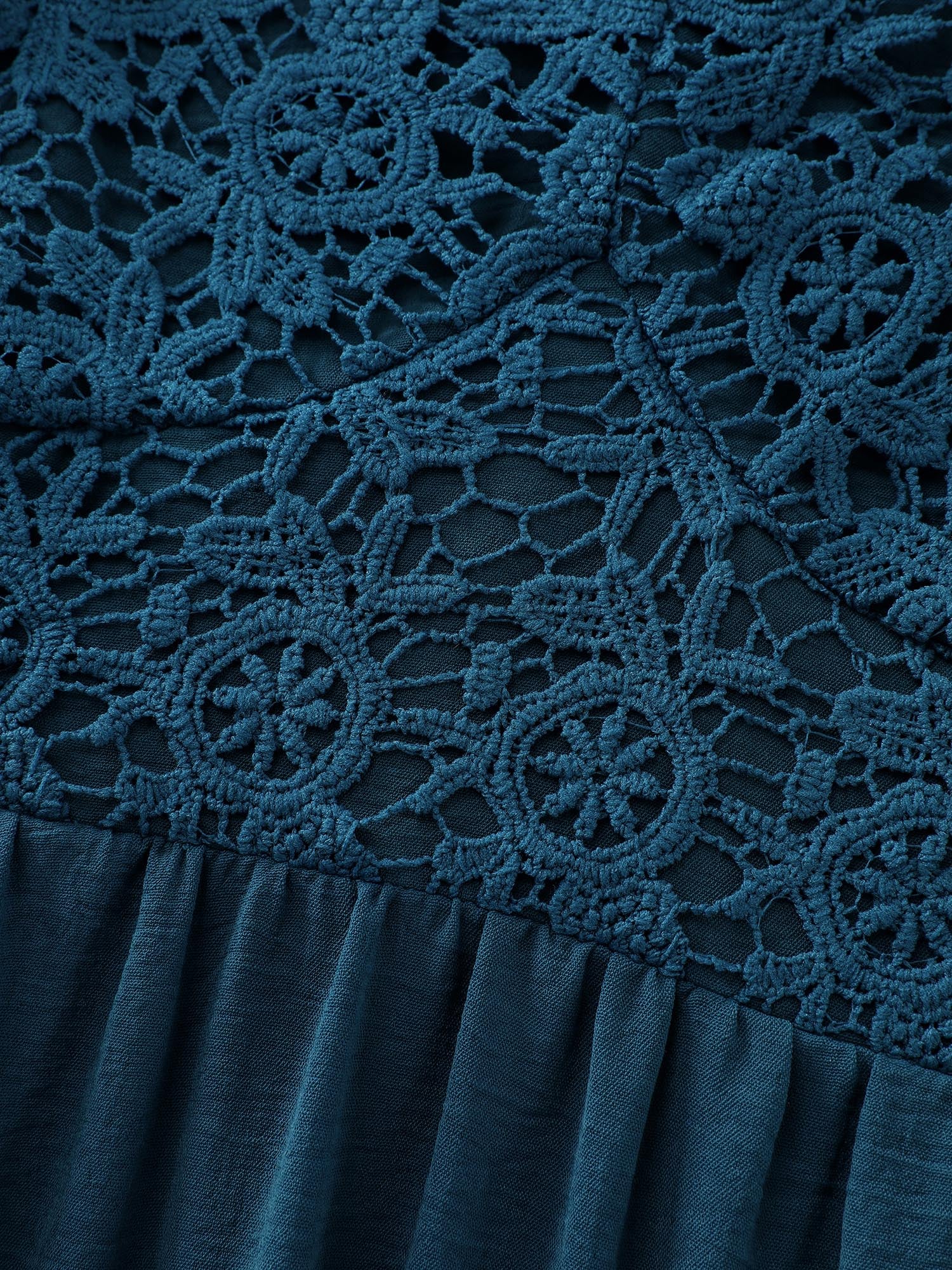 Floral Lace Sweetheart Neckline Midi Dress - Image 5