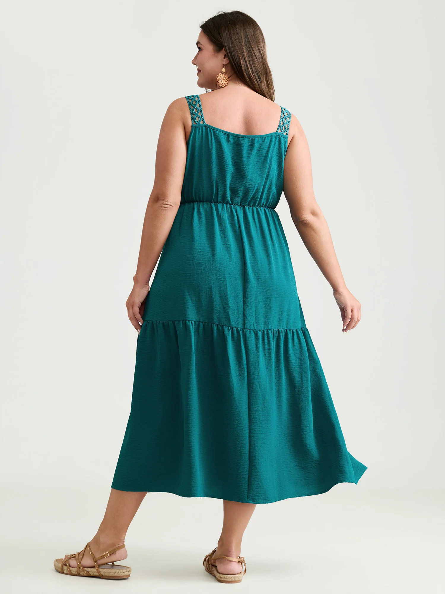 Floral Lace Textured Neckline Wide Strap Midi Dress - Image 4