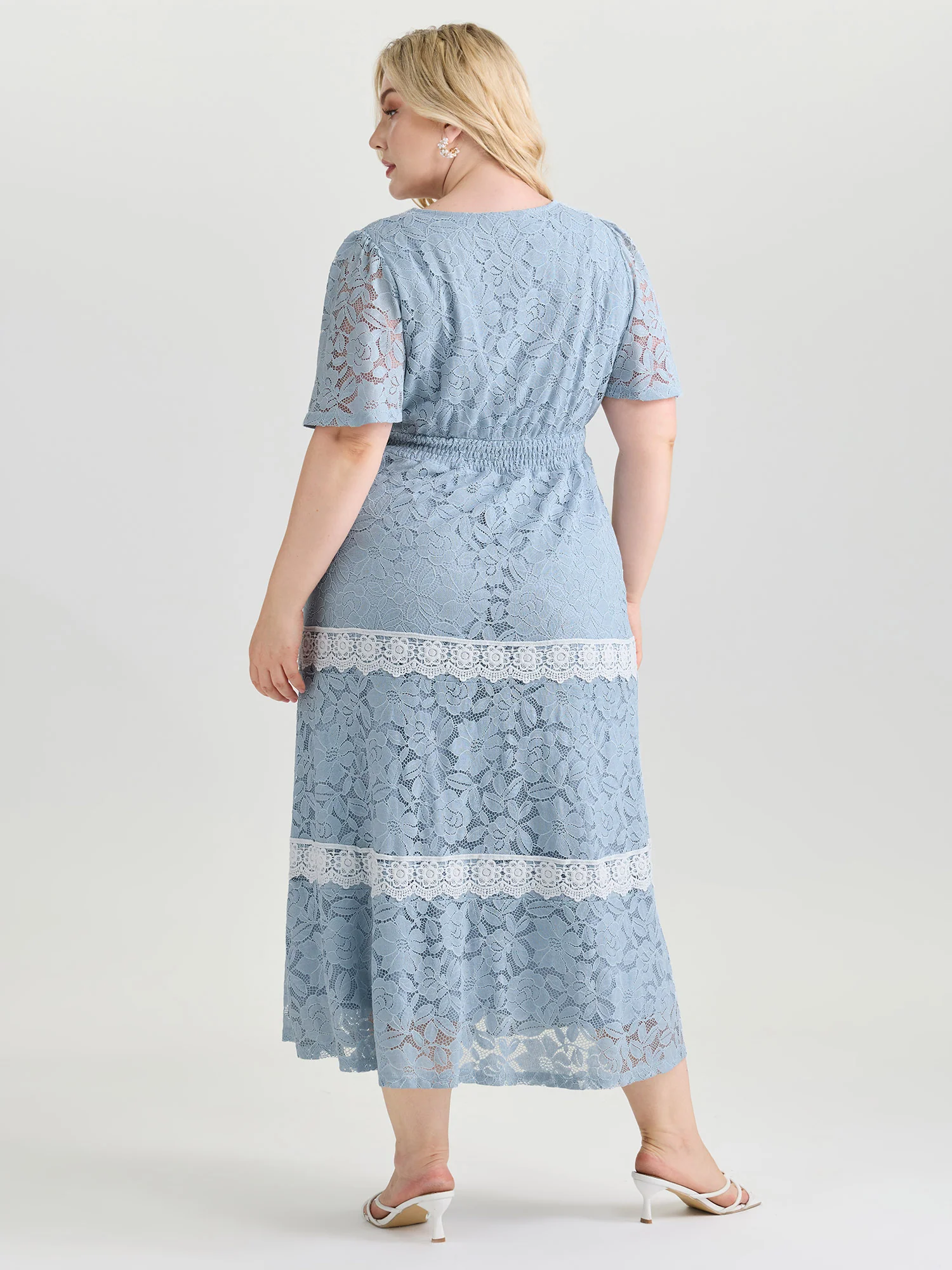 Floral Lace Textured Shirred Midi Dress - Image 4