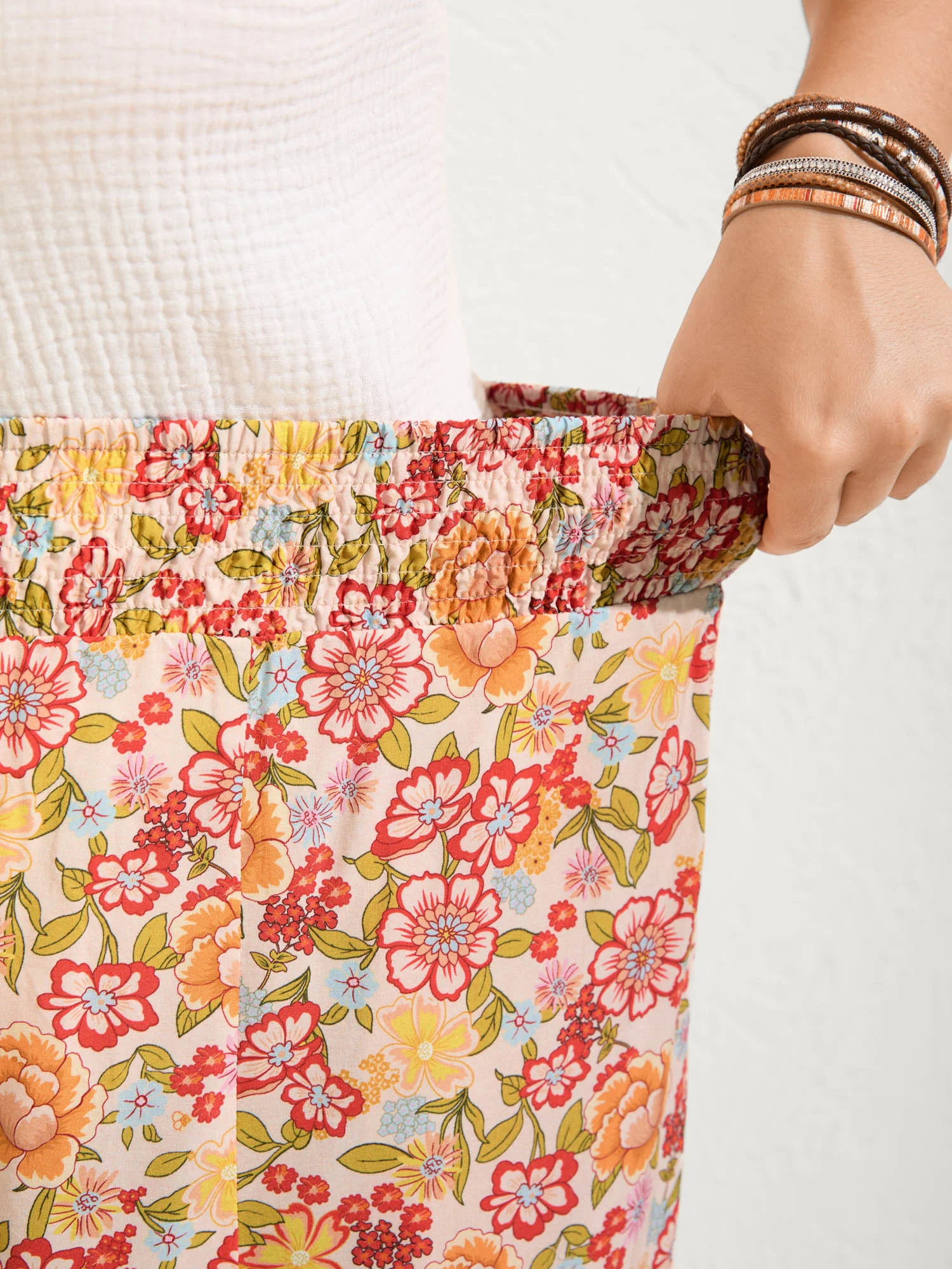 Floral Lace Trim Flowy Wide-Leg Pants - Image 4