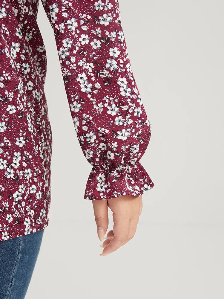 Floral Lantern Sleeve Arc Hem V Neck Blouse - Image 9