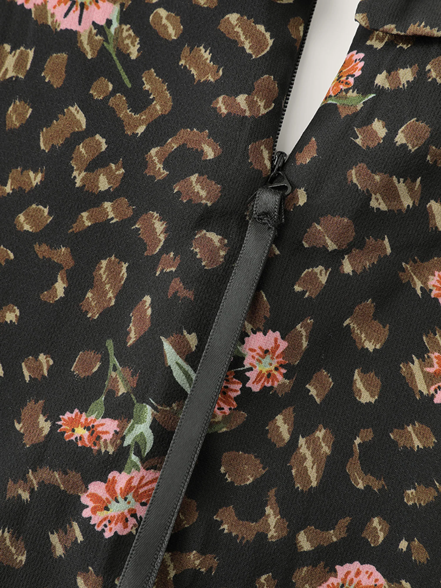 Floral Leopard Print Belted Collar Jumpsuit - Image 6