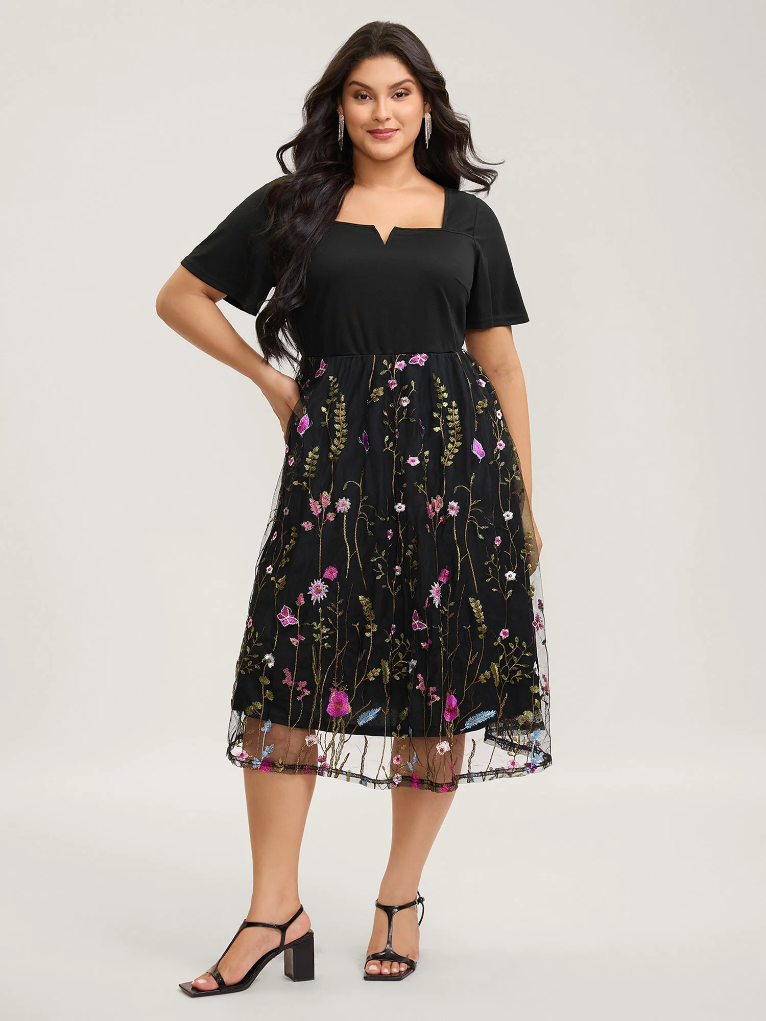 Floral Lined Contrast Square Neck Midi Dress - Image 3
