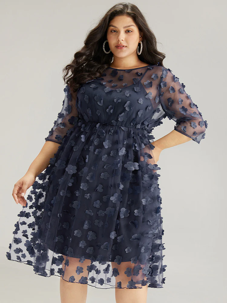 Floral Embroidered Mesh Elastic Waist Crew Neck Dress - Image 2