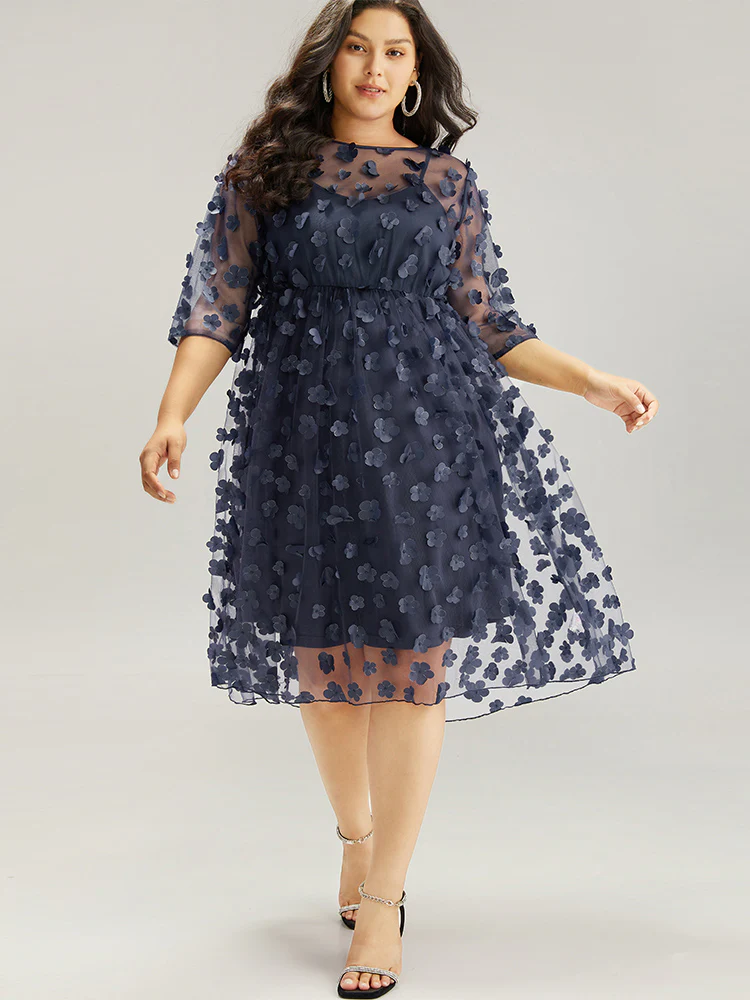 Floral Embroidered Mesh Elastic Waist Crew Neck Dress - Image 6