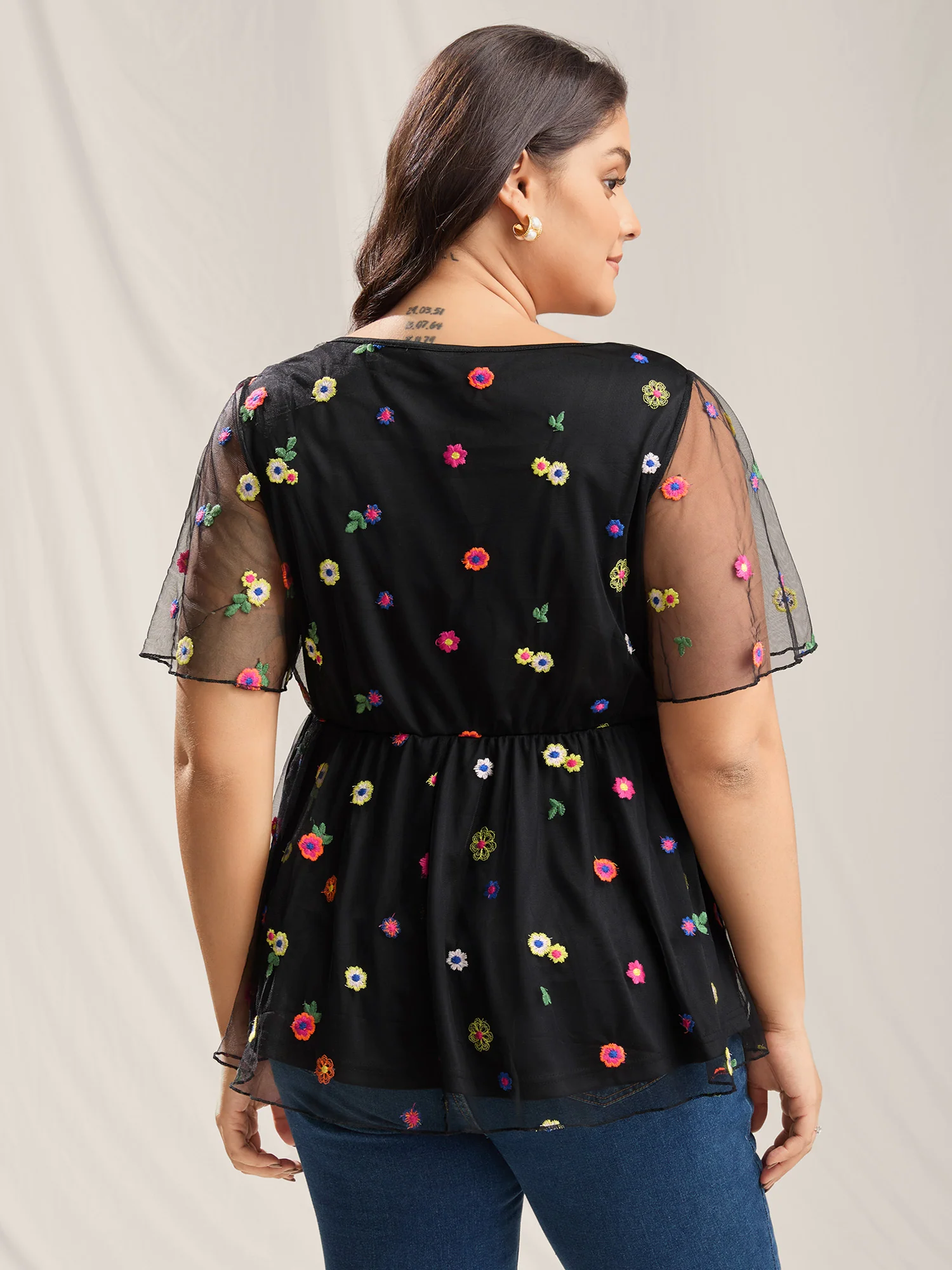 Floral Mesh Embroidery Babydoll Blouse - Image 4