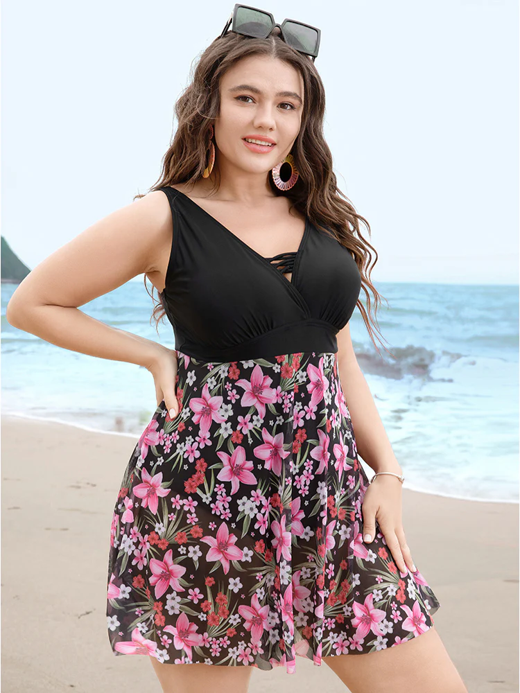 Floral Mesh Hem Crisscross Front Wrap Swim Dress - Image 4