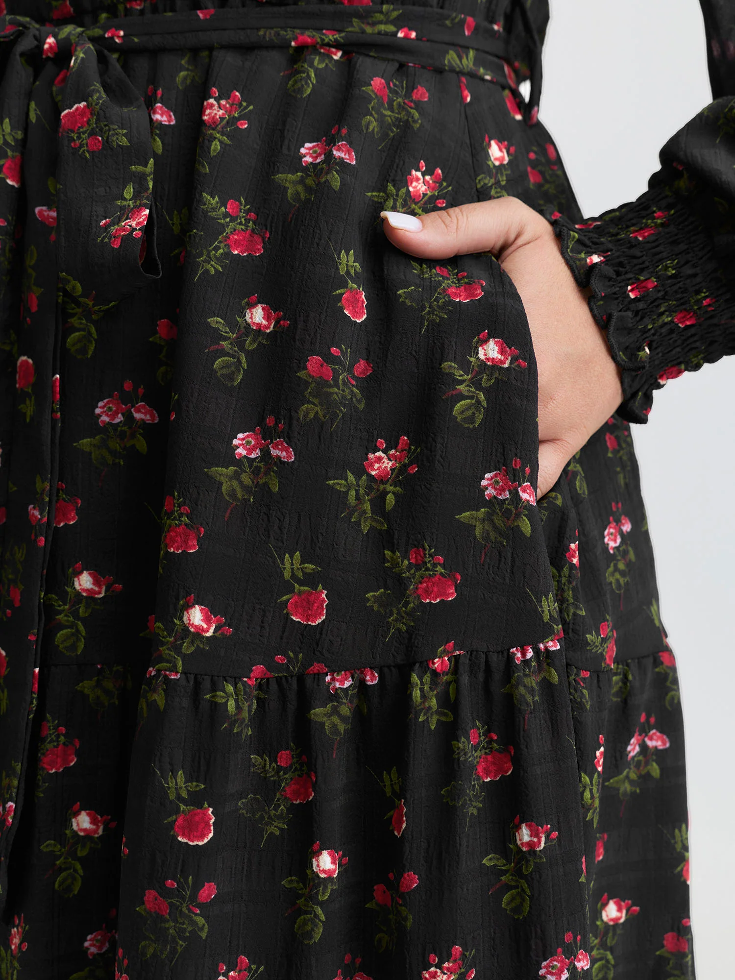 Floral Neck Cut-Out Shirred Maxi Dress - Image 4