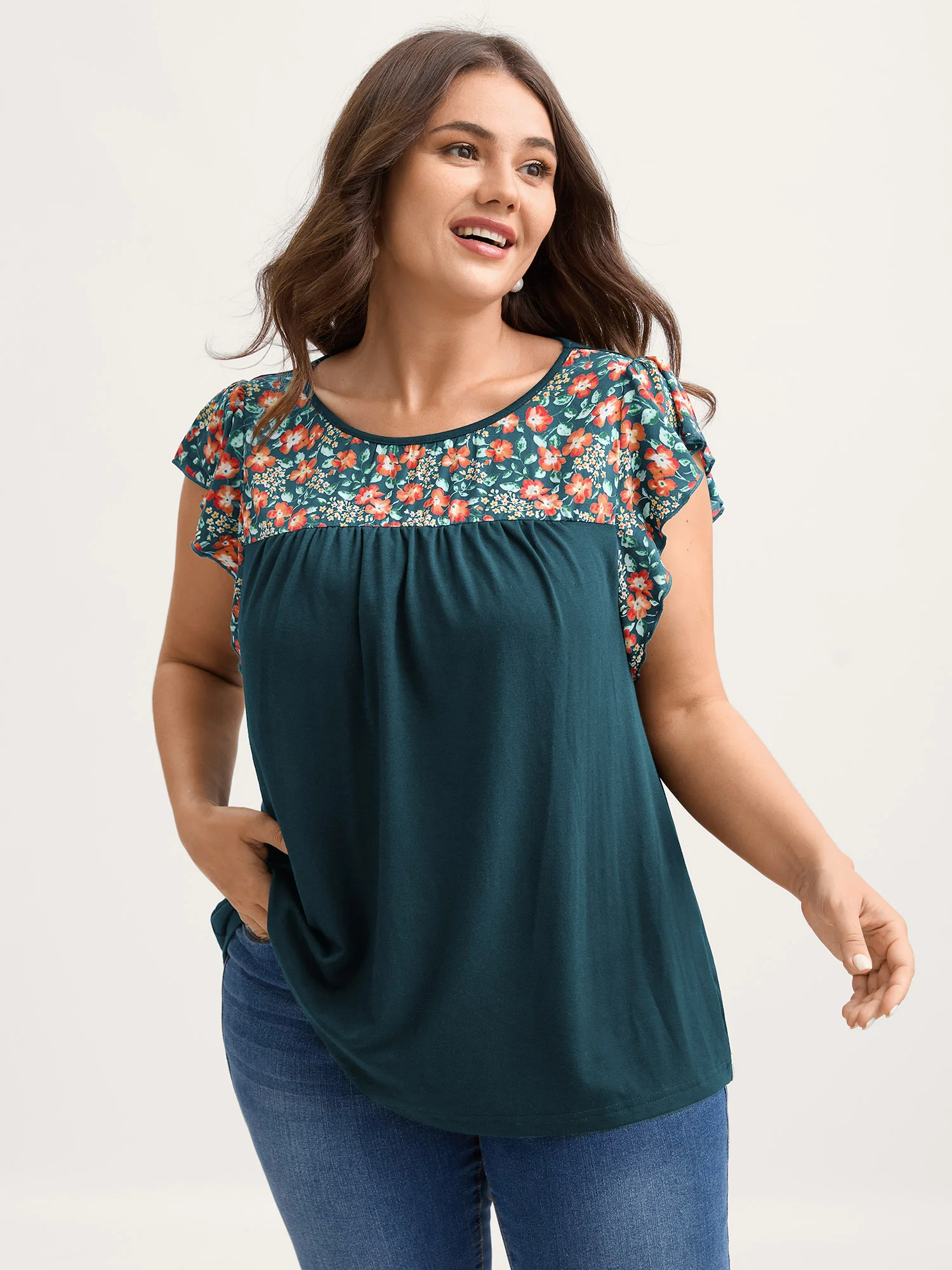 Floral Neckline Flutter Sleeve Contrast T-Shirt - Image 9