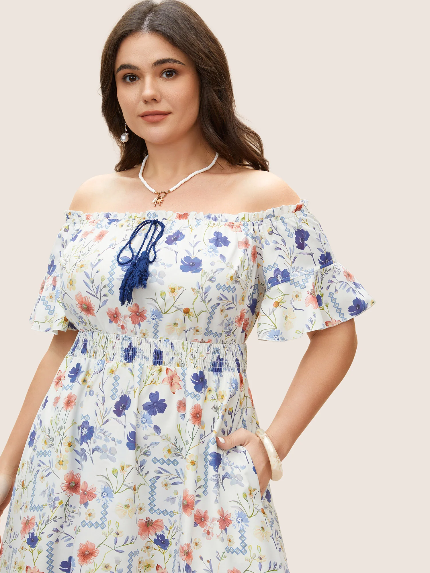 Floral One Shoulder Neck Shirred Tassel Dress - Image 4