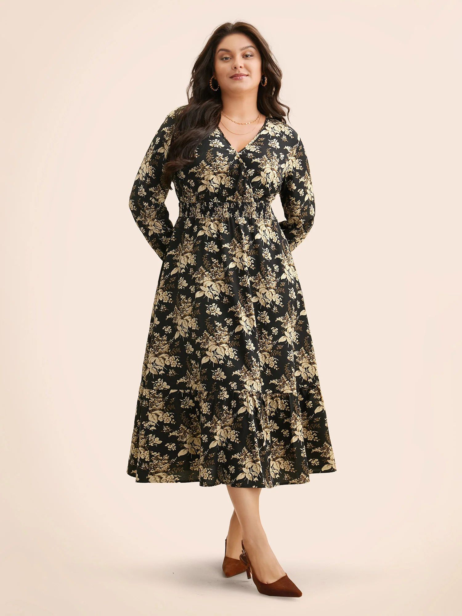 Floral Overlap Collar Shirred Midi Dress - Image 3