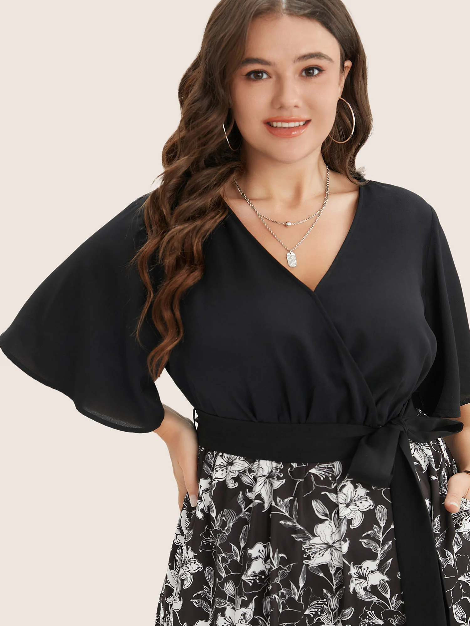 Floral Patchwork Pocket Belt Surplice Neck Ruffle Hem Dress - Image 6