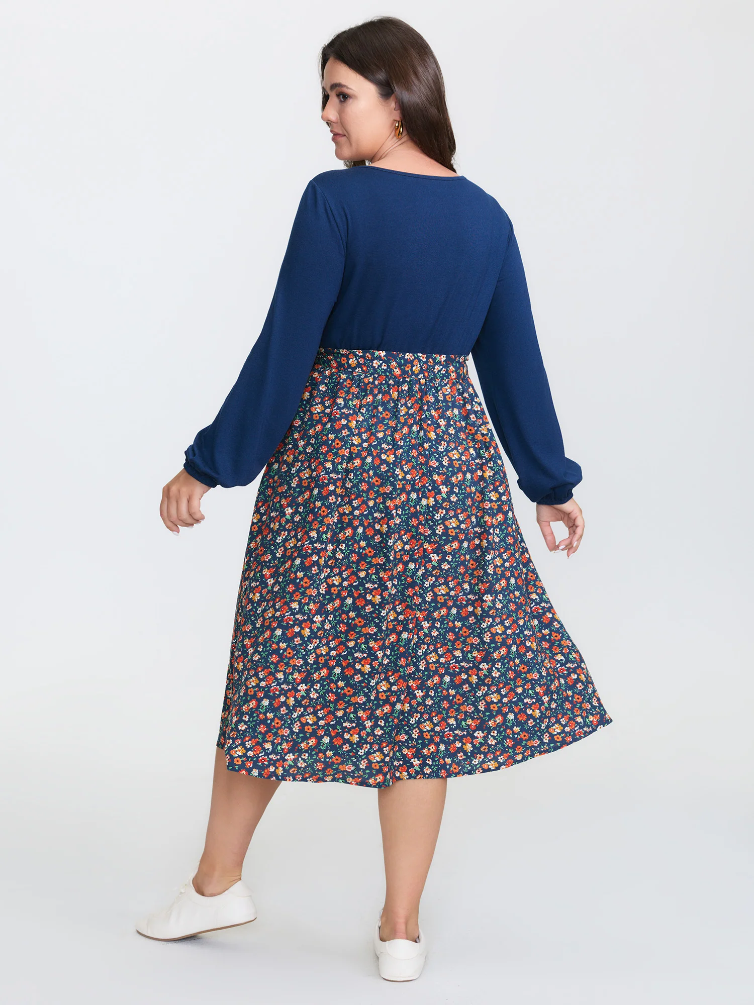 Floral Patchwork Pockets Belted Midi Dress - Image 4
