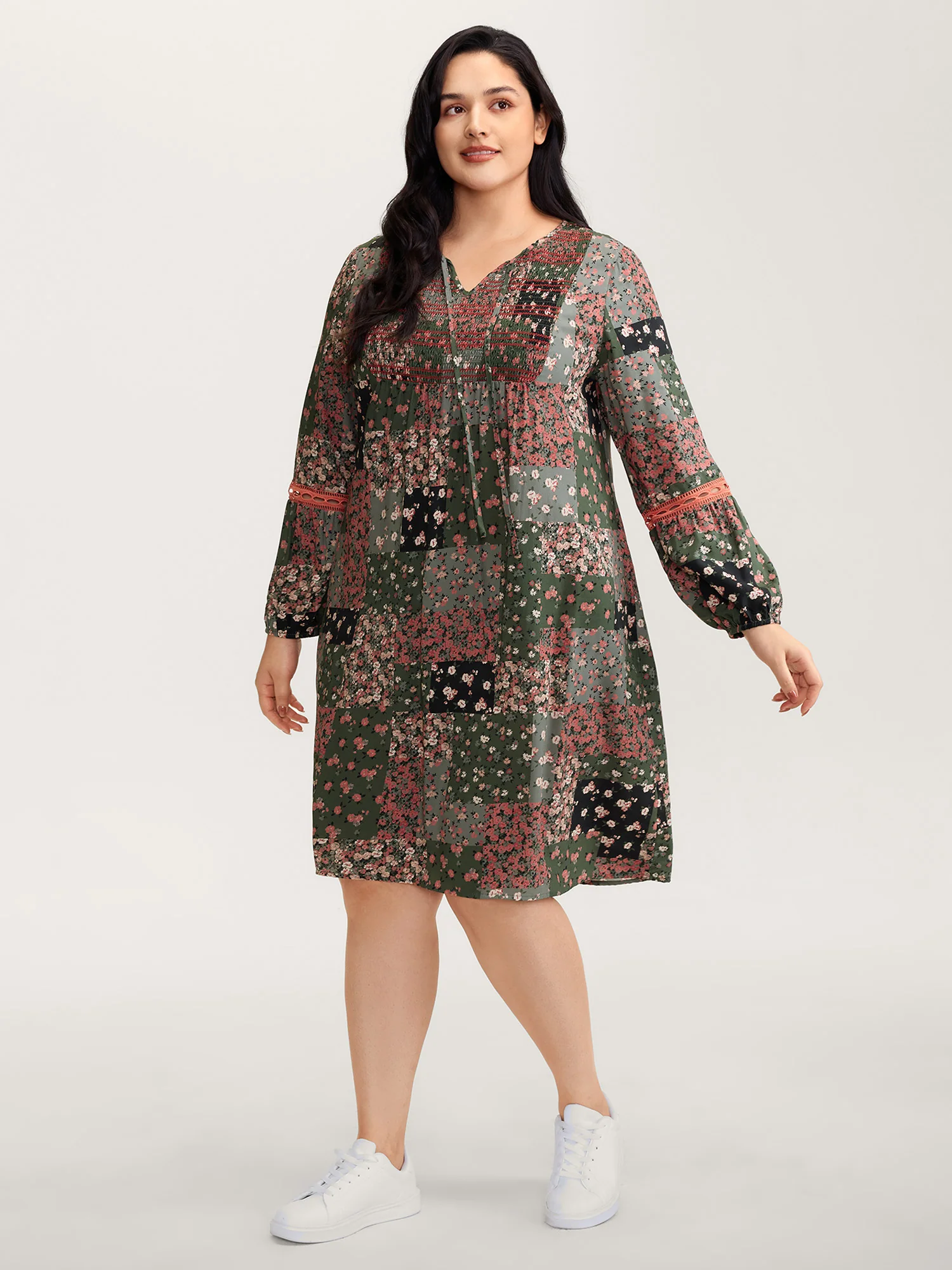 Floral Patchwork Shirred Pockets Midi Dress - Image 3