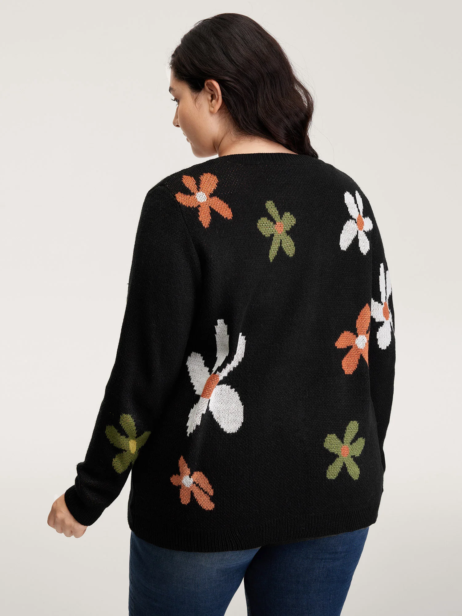 Floral Pattern Button-Down Knit Cardigan - Image 4
