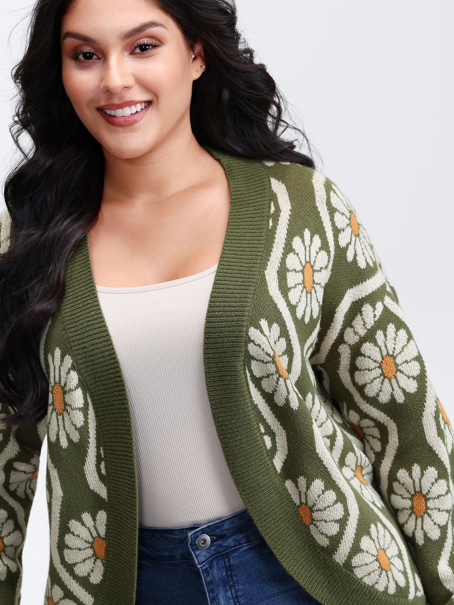 Floral Pattern Jacquard Arc Hem Knit Cardigan - Image 2