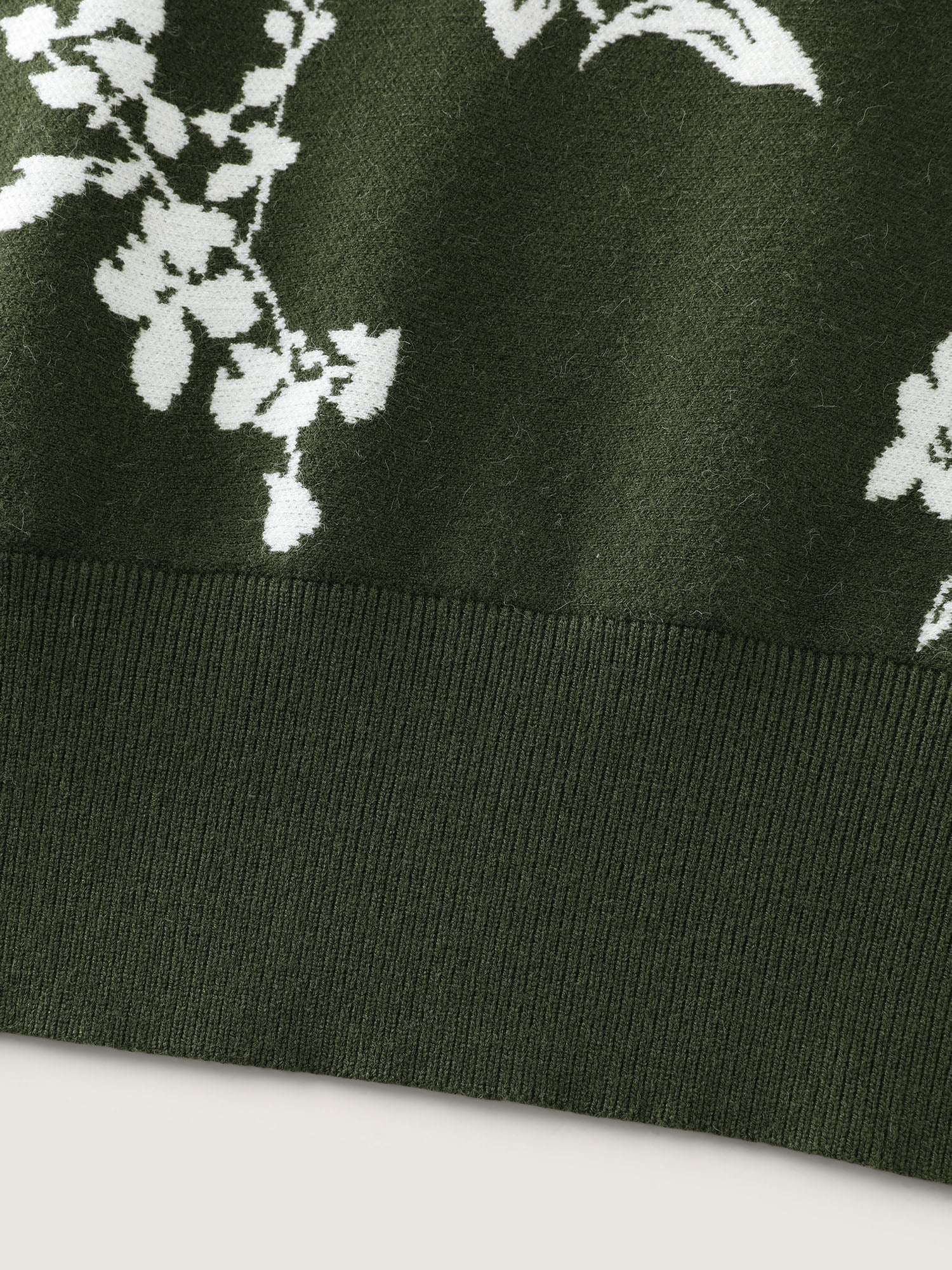 Floral Pattern Jacquard Dolman Sleeve Pullover - Image 7