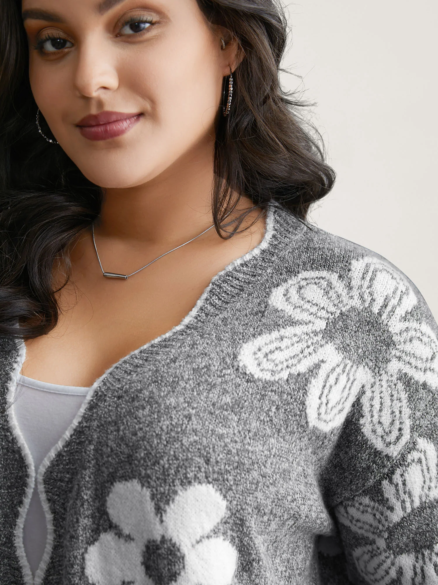 Floral Pattern Open-Front Knitted Cardigan - Image 5