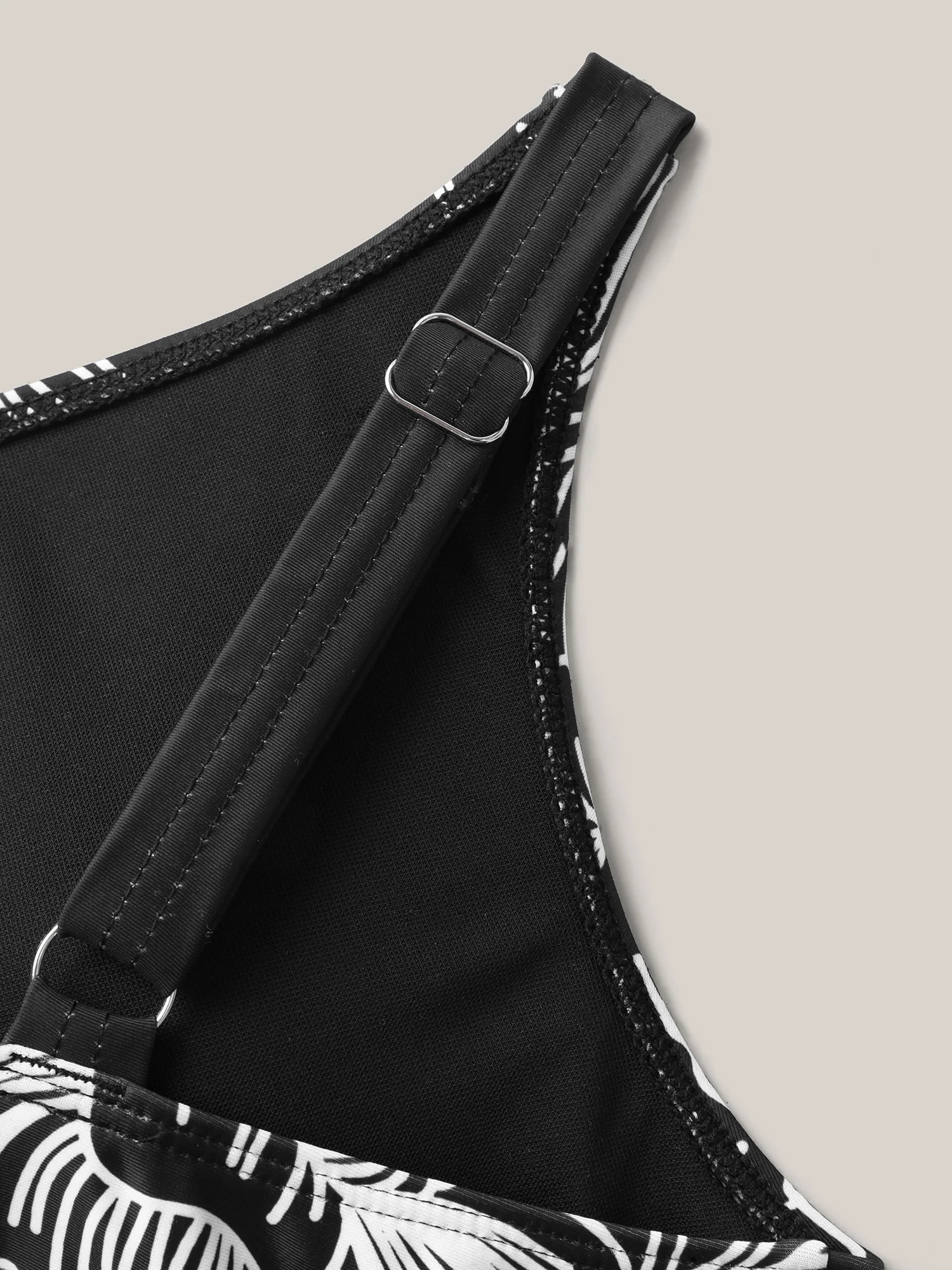 Floral Pattern Ruched One-Piece Swimsuit - Image 7