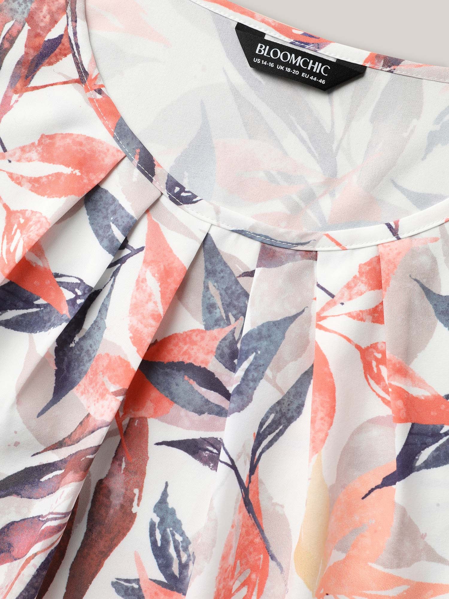 Floral Petal Sleeve Pleated Shirt - Image 6