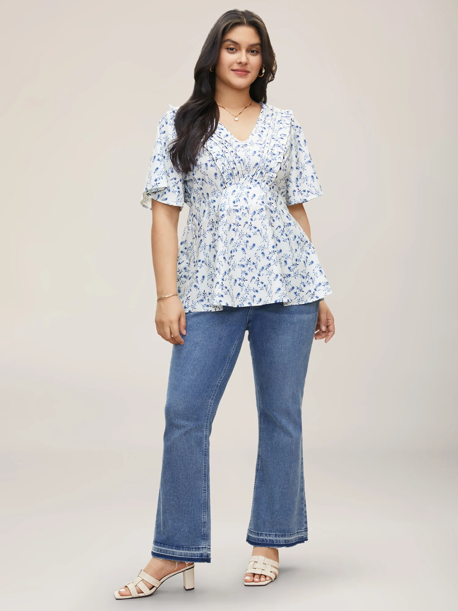 Floral Pleated Elastic Waist Ruffle Sleeve Blouse - Image 2
