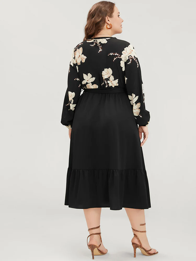 Floral Pocket Broderie Anglaise Lantern Sleeve Belted Flutter Dress - Image 4