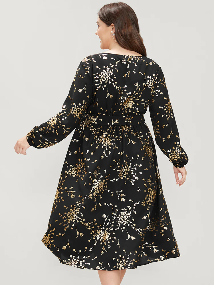 Floral Pocket Lantern Sleeve Belted Surplice Neck Dress - Image 4